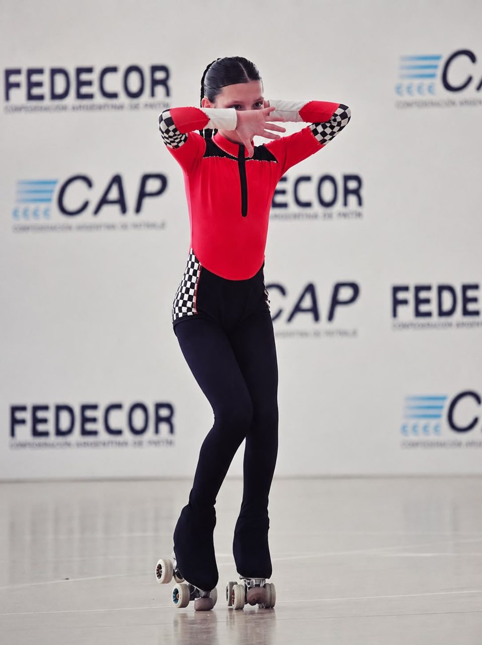 Patinaje sobre ruedas del patín mendocino — foto 14
